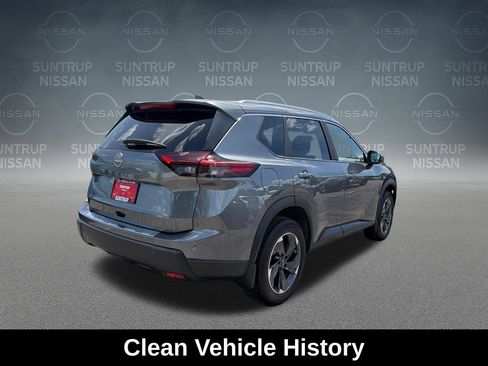 Used 2025 Nissan Rogue SV w/ SV Premium Package FWD image 6