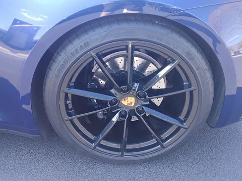 Used 2020 Porsche 911 Carrera S image 12