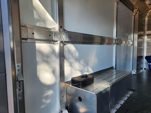 New 2025 Chevrolet Brightdrop 600 image 33