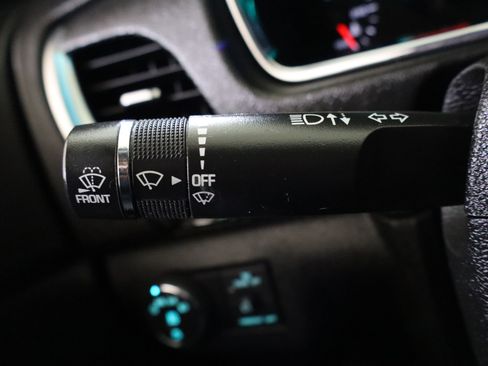 Used 2016 Chevrolet Traverse LTZ image 31