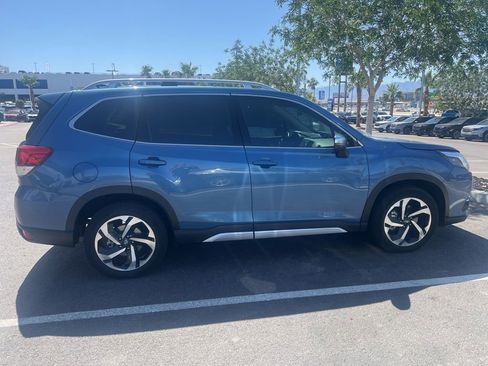 Used 2022 Subaru Forester Touring AWD/4WD image 8