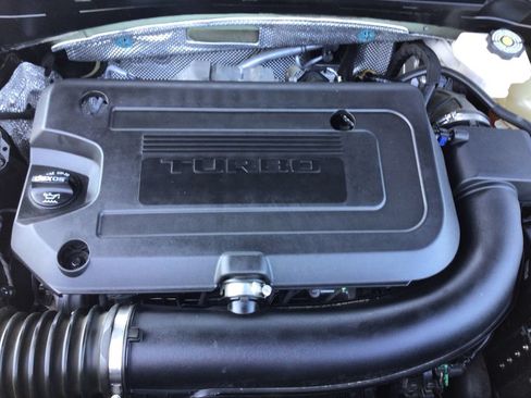 Used 2024 Buick Envision Preferred AWD/4WD image 11