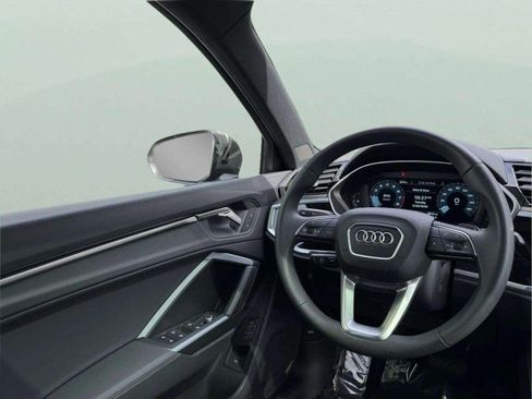 Certified 2025 Audi Q3 2.0T Premium w/ Convenience Package AWD/4WD image 14