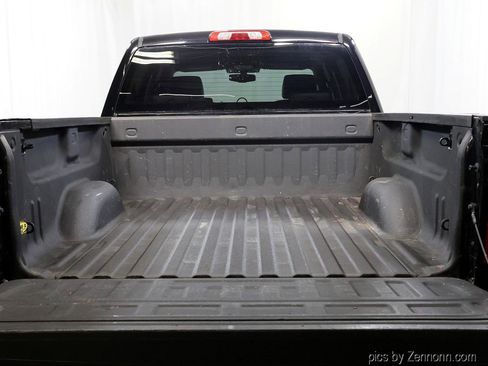 Used 2017 GMC Sierra 1500 SLE w/ SLE Value Package image 6