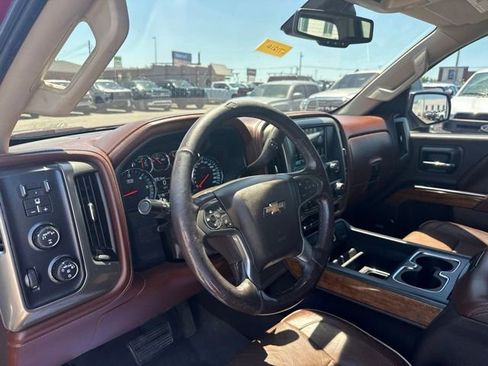 Used 2017 Chevrolet Silverado 1500 High Country AWD/4WD image 16