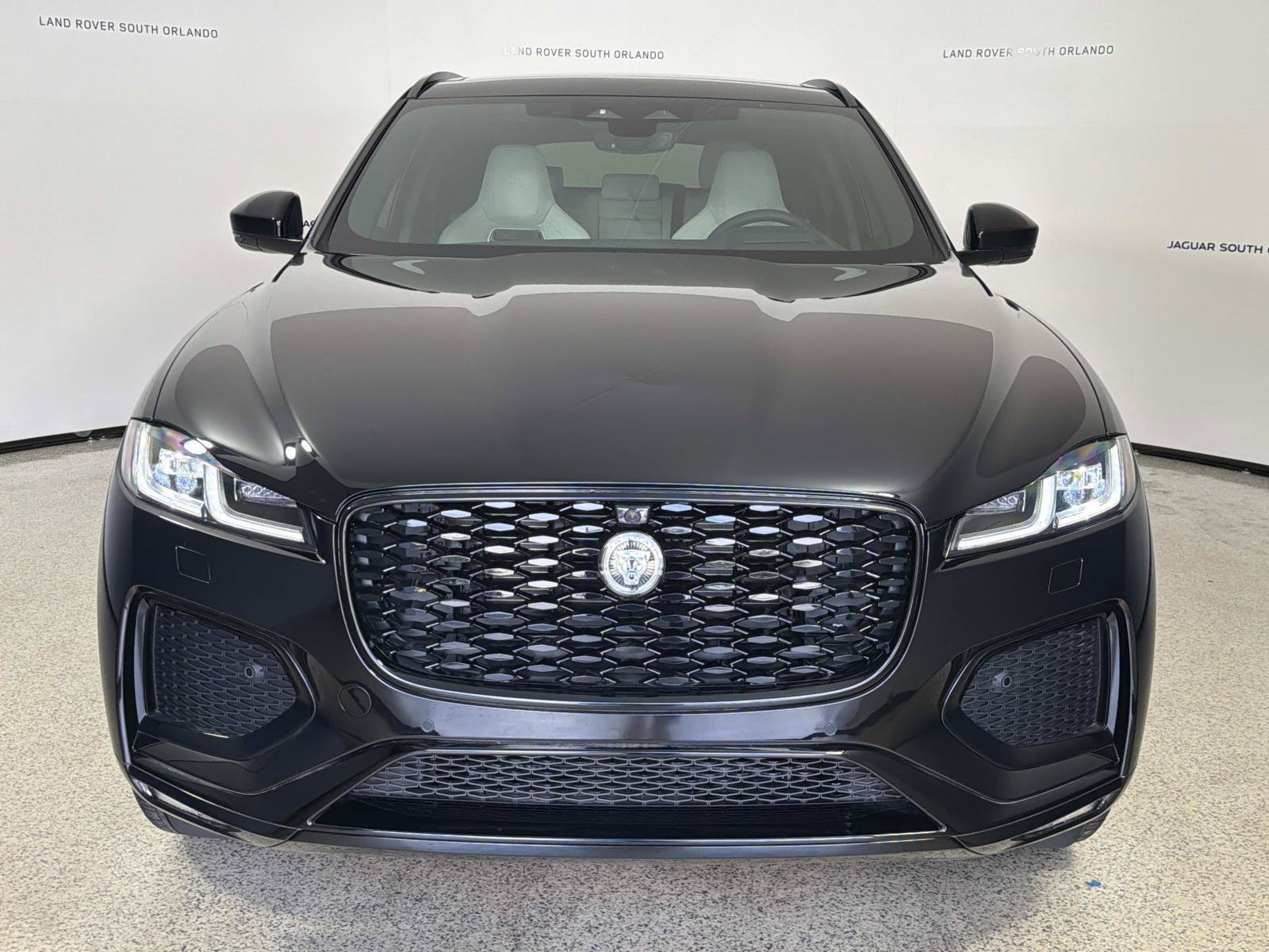 New 2026 Jaguar F-PACE R-Dynamic S AWD/4WD image 8
