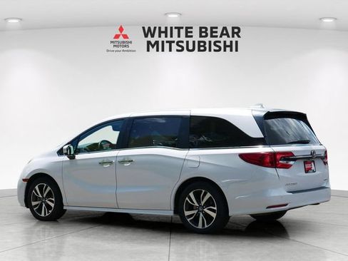 Used 2024 Honda Odyssey Touring image 4