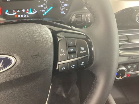 Used 2022 Ford Escape SE w/ SE Sport Appearance Package image 20