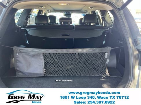 Used 2022 Hyundai Santa Fe SEL w/ Convenience + Premium Package FWD image 16