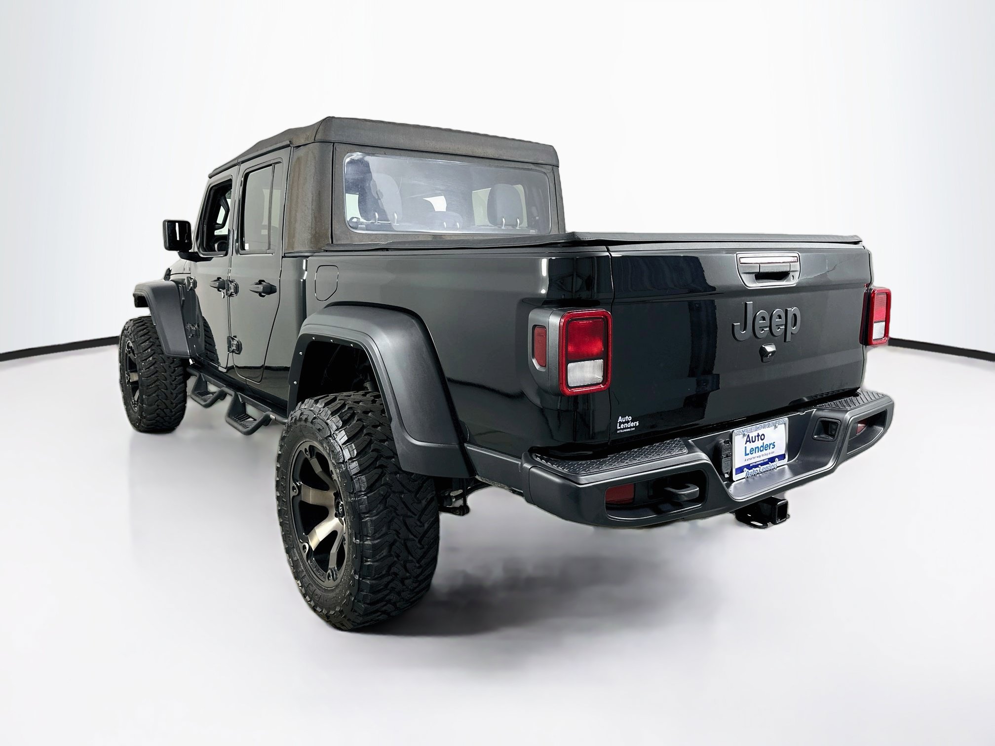 Used 2023 Jeep Gladiator Sport AWD/4WD image 7