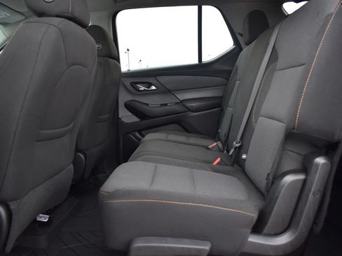 Used 2020 Chevrolet Traverse LS FWD image 15