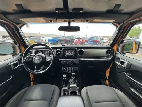 Used 2018 Jeep Wrangler Unlimited Sport S AWD/4WD image 22
