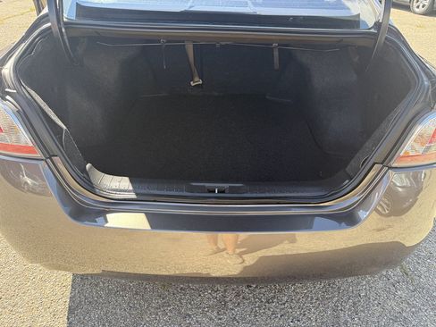 Used 2015 Nissan Altima 2.5 S w/ Power Driver Seat Package FWD image 16
