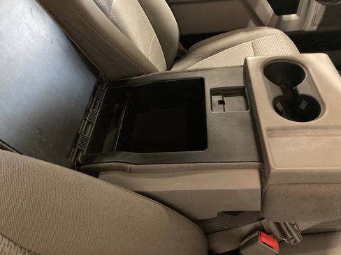 Used 2019 Ford F150 XLT w/ Equipment Group 302A Luxury AWD/4WD image 7