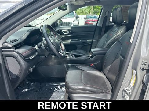 Used 2022 Jeep Compass Trailhawk w/ Trailhawk Elite Group AWD/4WD image 12
