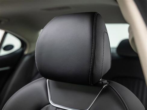 New 2026 Genesis G70 2.5T Prestige RWD image 19