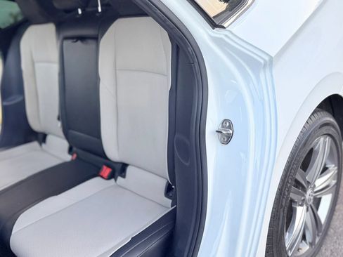 Used 2019 Volkswagen Jetta R-Line FWD image 11