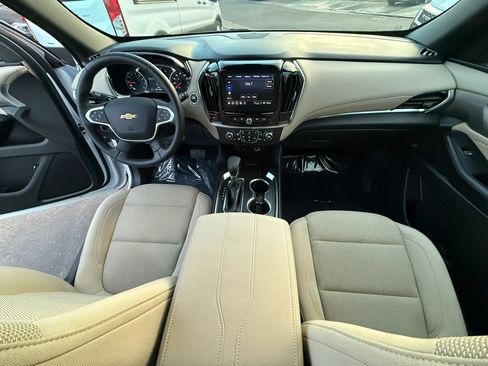 Used 2023 Chevrolet Traverse LT w/ LPO, Cargo Package AWD/4WD image 21