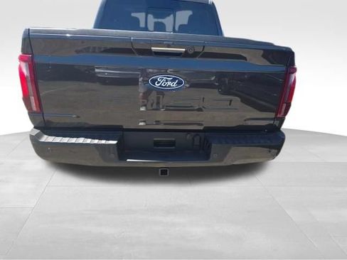 Used 2024 Ford F150 Platinum w/ Equipment Group 703A Plus AWD/4WD image 6
