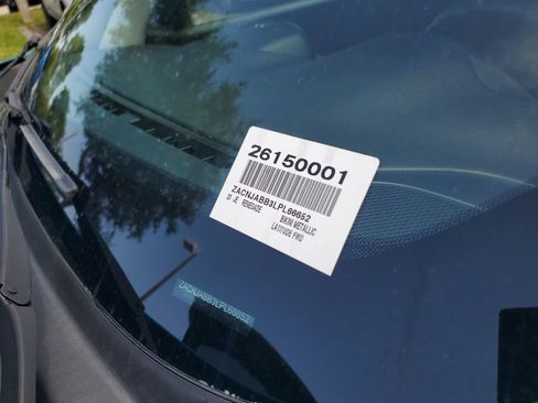 Used 2020 Jeep Renegade Latitude FWD image 4