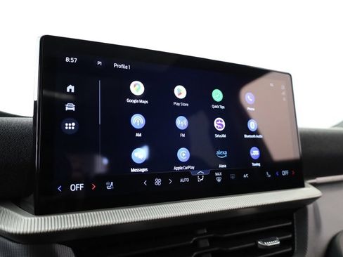 Used 2025 Ford Explorer ST-Line w/ Premium Package image 18