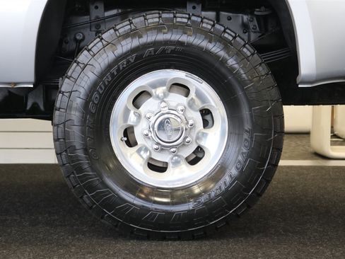 Used 2001 Ford F350 XLT image 56