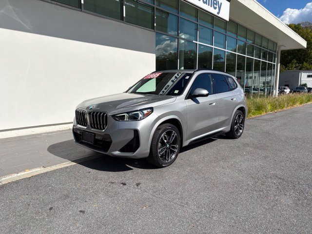 Certified 2023 BMW X1 xDrive28i w/ M Sport Package AWD/4WD image 3