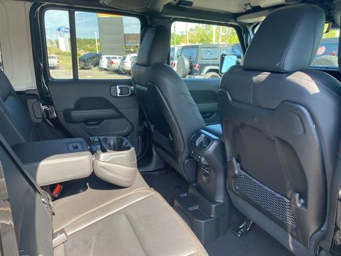 New 2025 Jeep Wrangler Unlimited Sahara w/ Safety Group AWD/4WD image 14