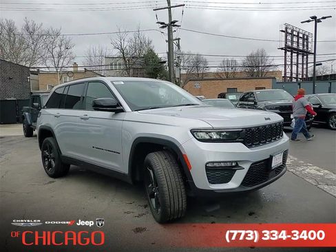 Certified 2025 Jeep Grand Cherokee Limited w/ Black Appearance Package image 1