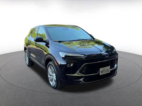 Used 2025 Buick Encore GX Preferred FWD image 3