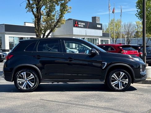 Used 2024 Mitsubishi Outlander Sport SE image 3