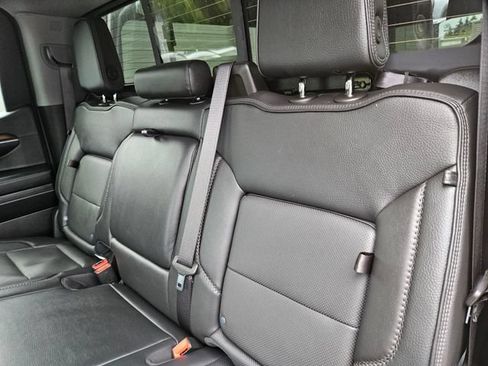 Used 2024 GMC Sierra 1500 Denali w/ Denali Reserve Package AWD/4WD image 18