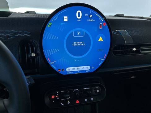 Certified 2025 MINI Cooper S image 18