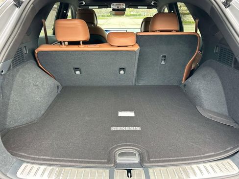 New 2026 Genesis GV70 2.5T Advanced image 12