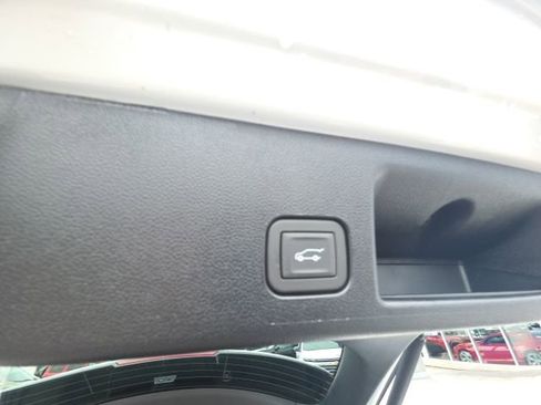 New 2026 Chevrolet Equinox EV LT image 7