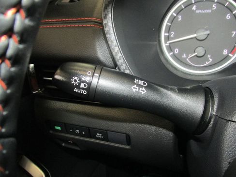 Used 2024 Nissan Sentra SR image 18