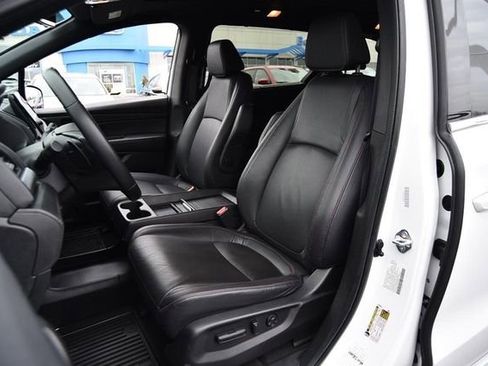 Certified 2024 Honda Odyssey Sport image 21