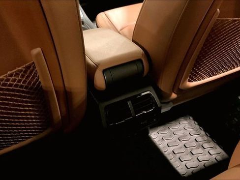 Certified 2023 Audi Q3 2.0T Premium w/ Convenience Package image 34