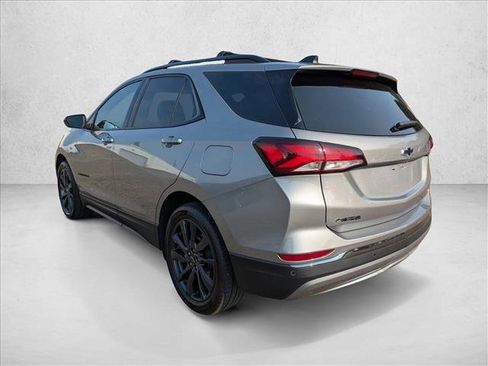Used 2023 Chevrolet Equinox RS FWD image 7
