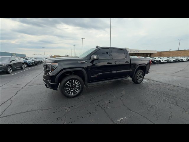Certified 2026 GMC Sierra 1500 AT4 w/ AT4 Premium Package AWD/4WD image 4