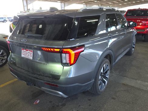 Used 2025 Ford Explorer Platinum w/ LUX Leather Package image 2