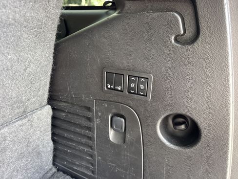 Used 2015 Cadillac Escalade Premium AWD/4WD image 41