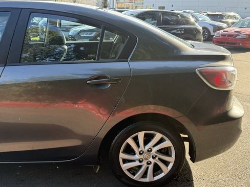Used 2012 MAZDA MAZDA3 i Touring image 3