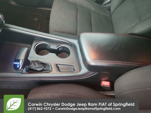 Certified 2025 Dodge Durango GT image 28