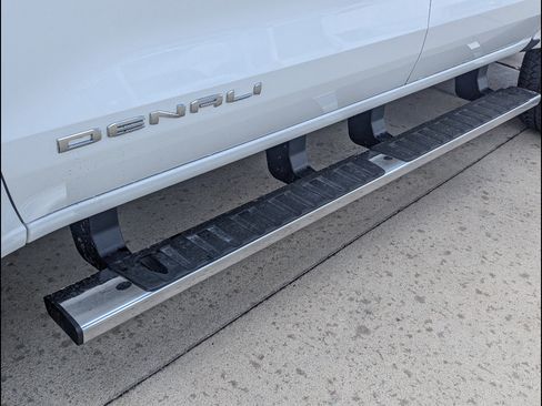 New 2026 GMC Canyon Denali AWD/4WD image 11