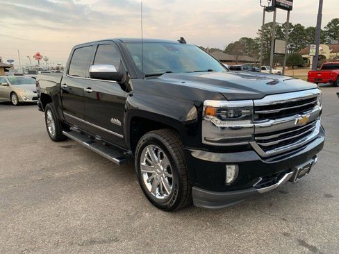 Used 2018 Chevrolet Silverado 1500 High Country image 6
