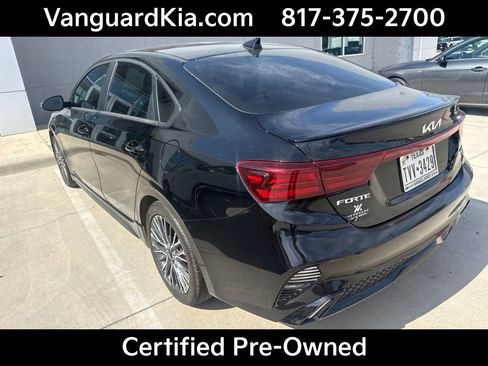Used 2024 Kia Forte GT-Line w/ GT-Line Premium Package FWD image 3