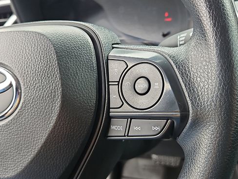 Used 2026 Toyota Corolla LE FWD image 18