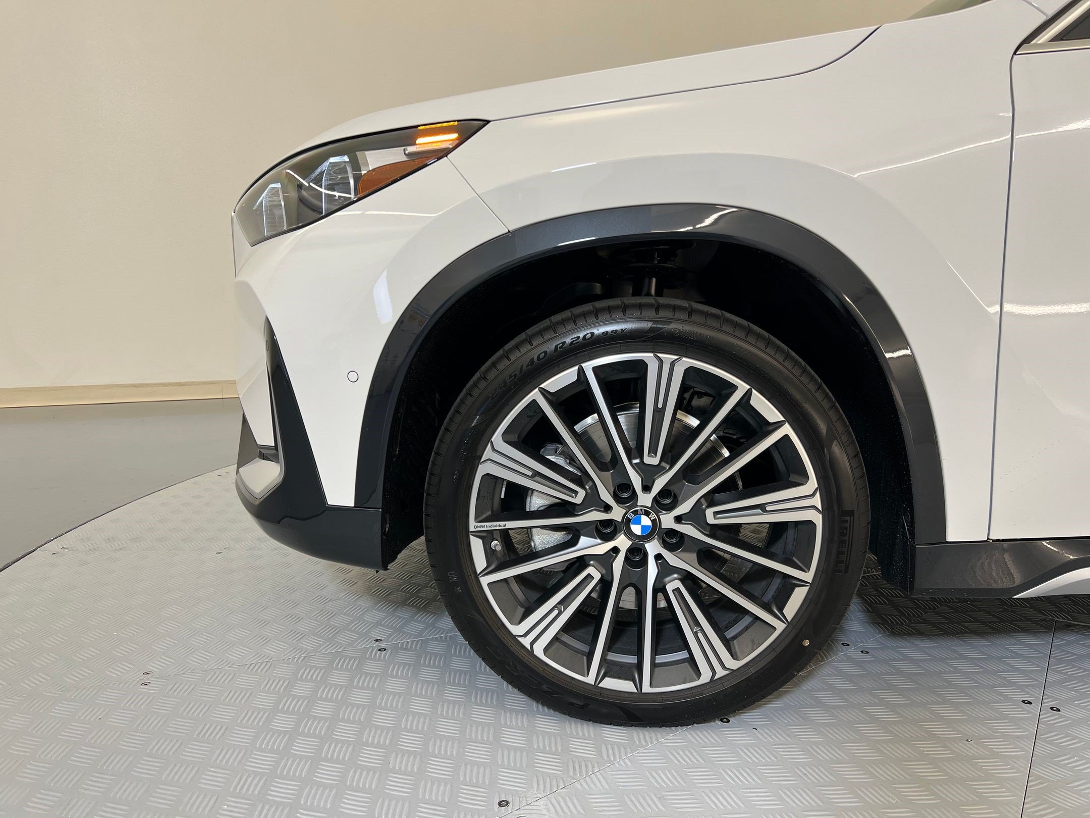 Used 2026 BMW X1 xDrive28i w/ Technology Package AWD/4WD image 10