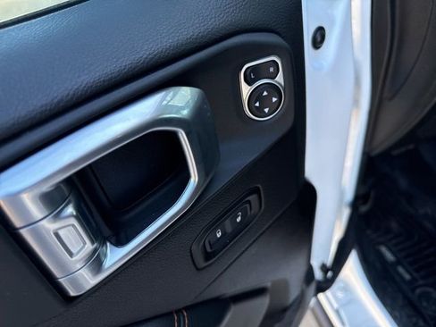 Used 2022 Jeep Gladiator Mojave w/ LED Lighting Group image 15